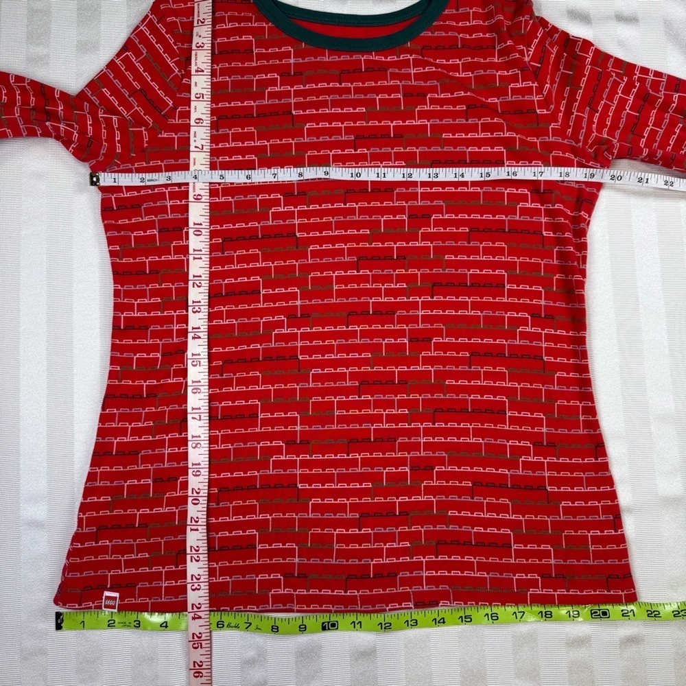 LEGO TARGET Red Stacked Brick Pattern Pajama Set Adult Size Medium - Picture 8 of 11